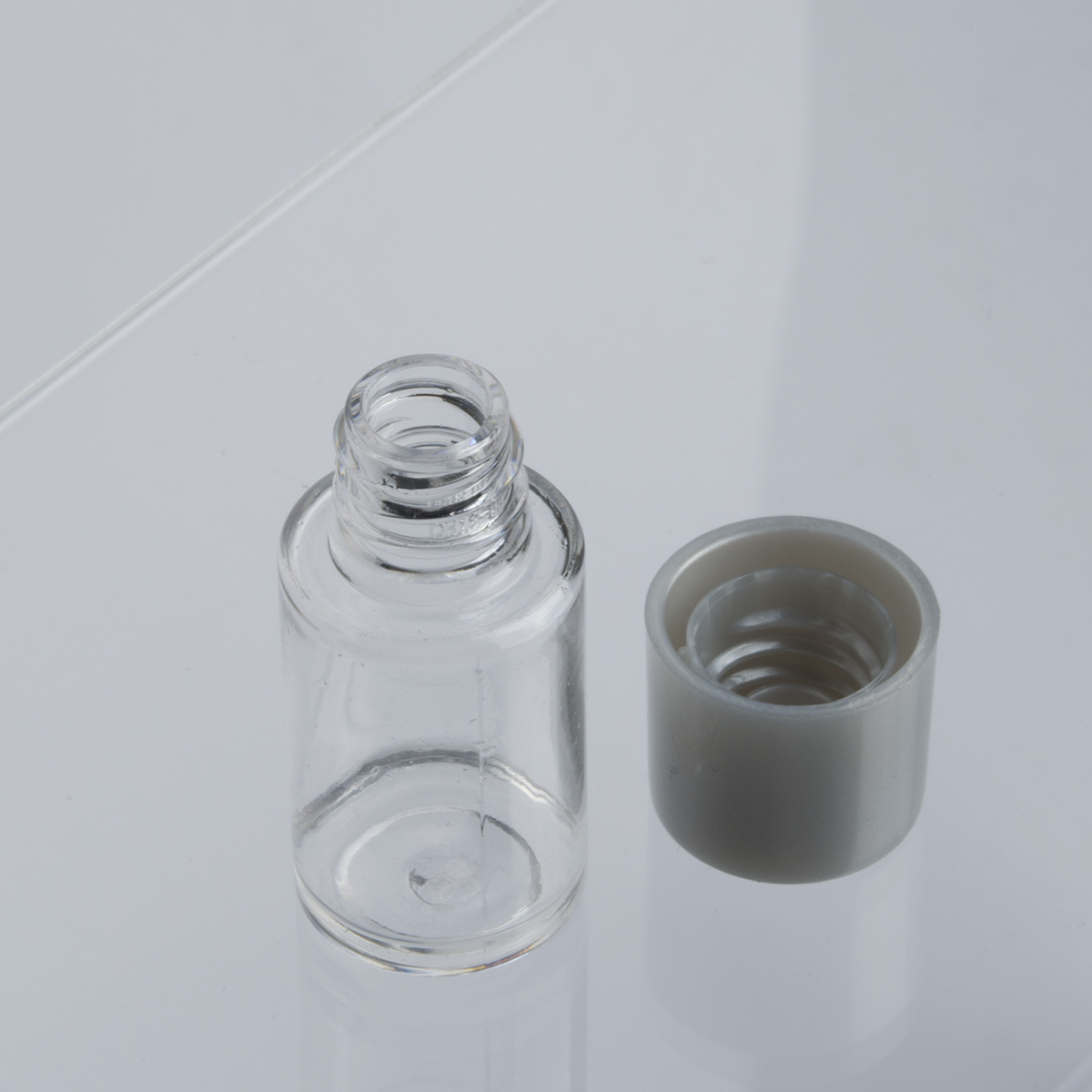6ml plastic oil bottle